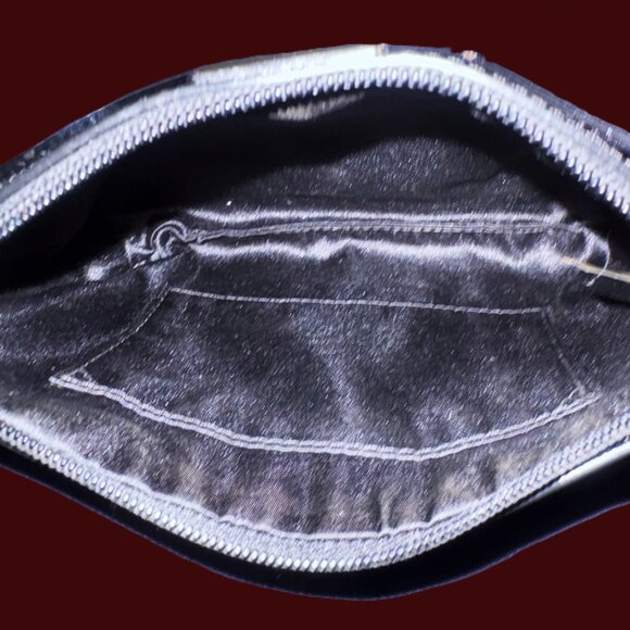 Vintage Coach Y2K Signature Patent Leather Black Wristlet Silver Hardware EUC - Picture 9 of 12